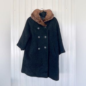 1960s Vintage Black Wool Coat — Fur Collar